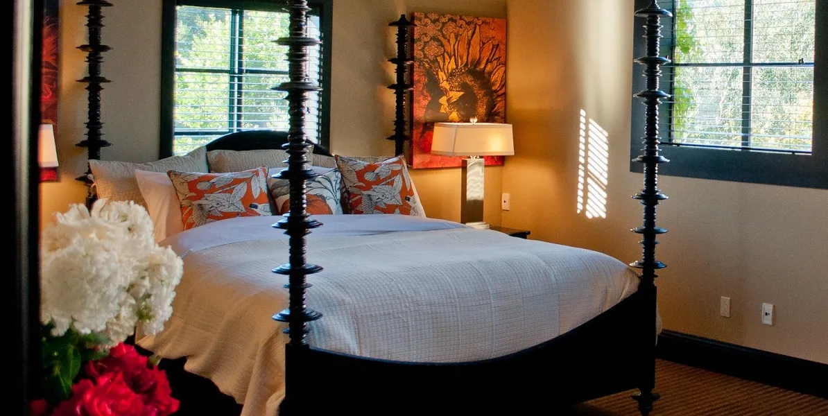 The Madrones hotel detail image 2