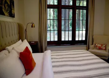 The Madrones hotel thumbnail 8