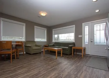 Howey Bay Motel & Restaurant hotel thumbnail 3