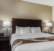 Quality Inn Pleasant View hotel detail image 7