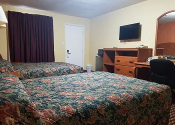 Budget Inn hotel thumbnail 6