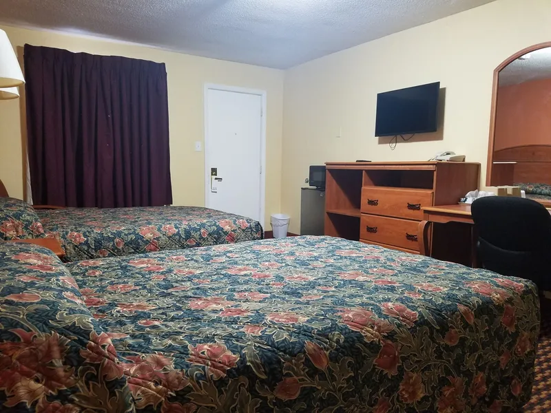 Budget Inn hotel detail image 6