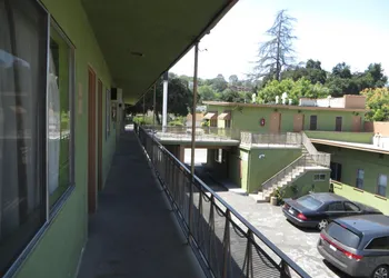 Park Motel hotel thumbnail 6