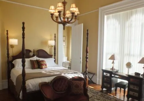 The Pepin Mansion Historic B&B hotel detail image 2