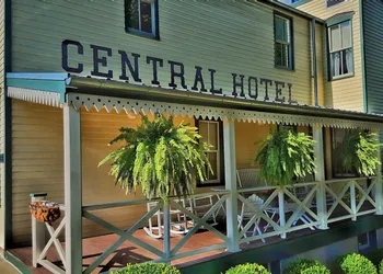 Central Hotel hotel thumbnail 2