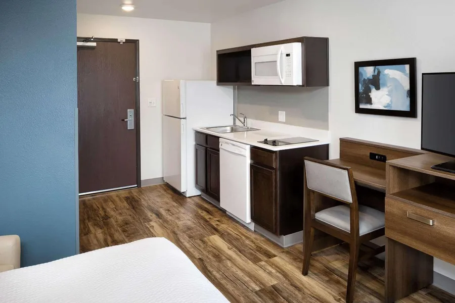 WoodSpring Suites Houston IAH Airport hotel detail image 2