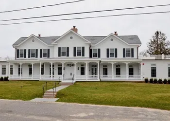 The Quogue Club at Hallock House hotel thumbnail 4