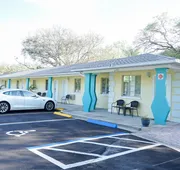 Mar Bay Motel &Suites hotel detail image 3