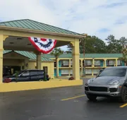 Econo Lodge Inn & Suites Hardeeville I-95 hotel detail image 4