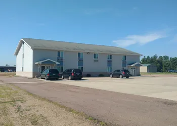 Dakota HorizINN hotel thumbnail 3