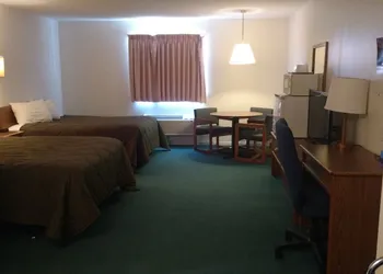 Dakota HorizINN hotel thumbnail 8