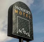 Modern Motel hotel detail image 5