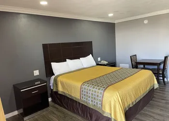 El Segundo Inn hotel thumbnail 5