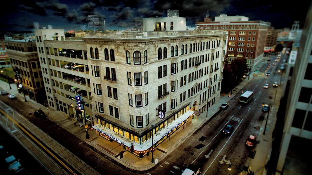 voco Hotel Napoleon Memphis by IHG hotel detail image 2