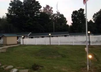 Hillside Motel hotel thumbnail 2
