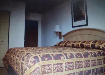 Budget Inn & Suites hotel thumbnail 6