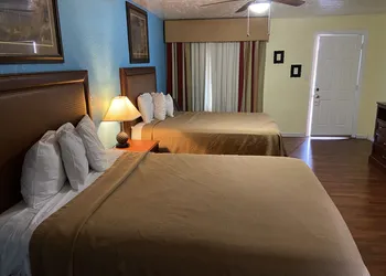 Delux Inn Clearwater hotel thumbnail 4