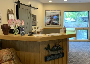 Rivers Edge Motel hotel thumbnail 6