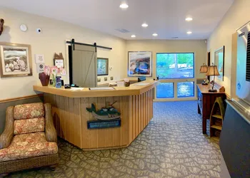 Rivers Edge Motel hotel thumbnail 7