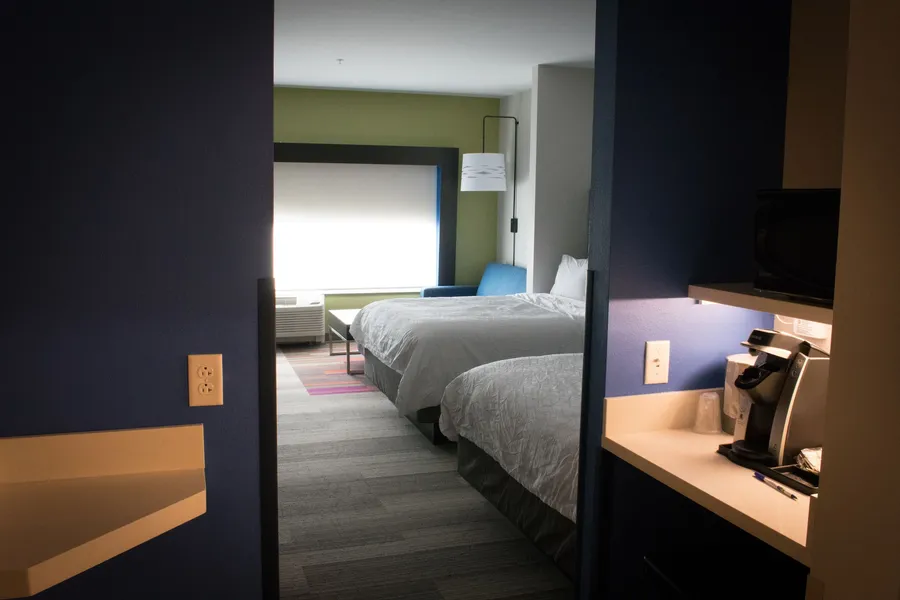 Holiday Inn Express and Suites West Memphis by IHG hotel detail image 6