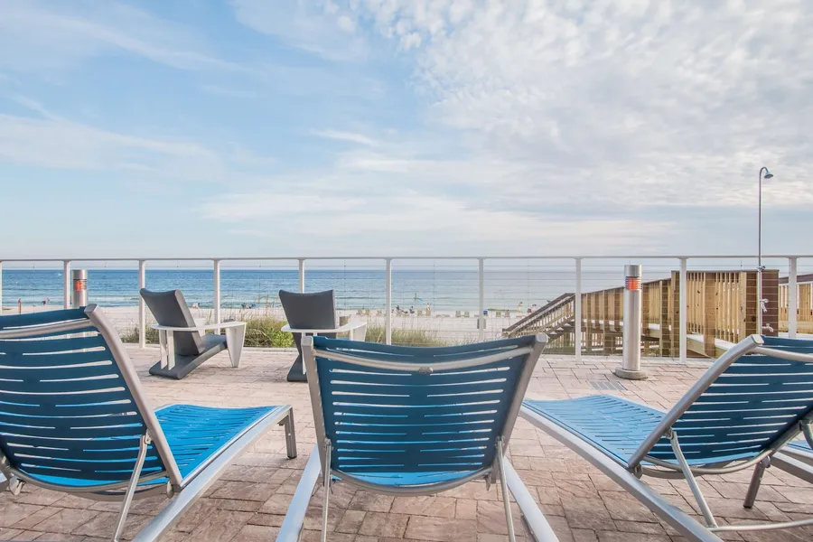 Hampton Inn & Suites Panama City Beach-Beachfront hotel detail image 2