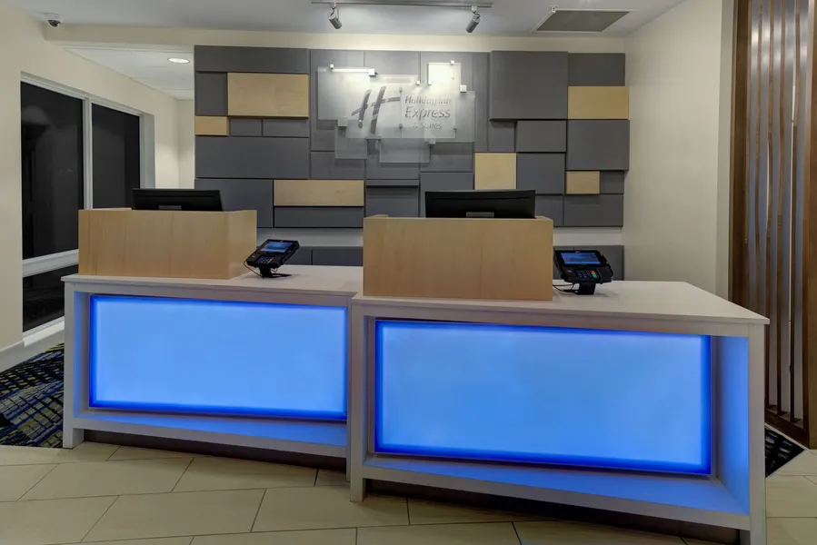 Holiday Inn Express and Suites King George- Dahlgren by IHG hotel detail image 2