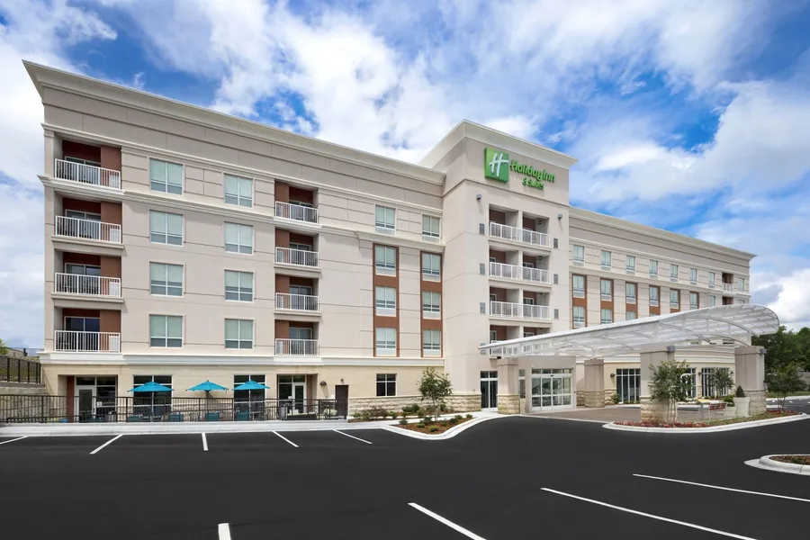 Holiday Inn & Suites Arden - Asheville Airport by IHG hotel detail image 2