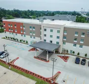 Holiday Inn Express & Suites Lake Charles South Casino Area by IHG hotel detail image 7