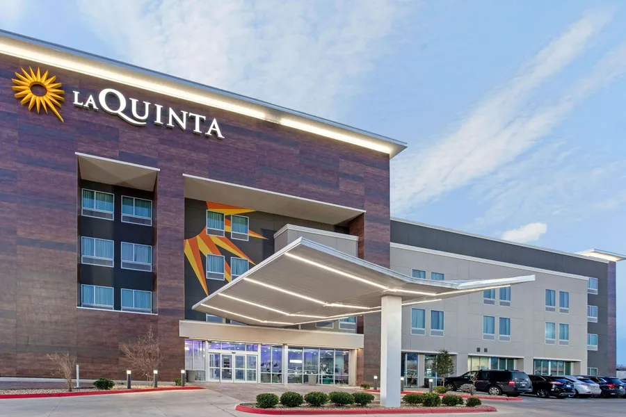 La Quinta Inn & Suites by Wyndham Lubbock South hotel detail image 2