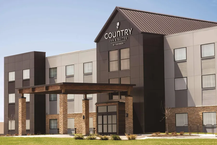 Country Inn & Suites by Radisson Lawrence hotel detail image 2