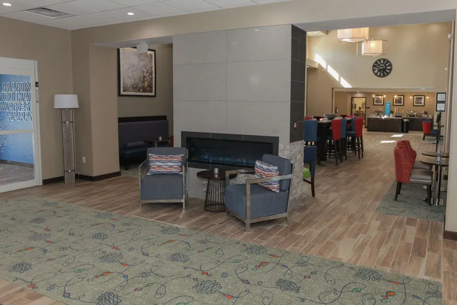 Hampton Inn & Suites Lafayette Medical Center, CO hotel detail image 2