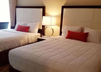 Hawthorn Suites by Wyndham hotel thumbnail 4
