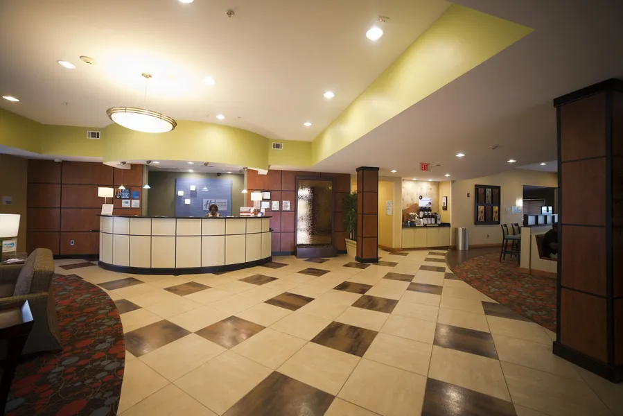 Holiday Inn Express Hotel & Suites Atlanta East - Lithonia by IHG hotel detail image 6