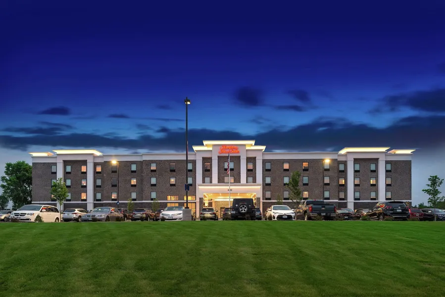 Hampton Inn & Suites St. Paul Oakdale/Woodbury hotel detail image 2