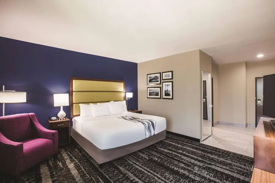 La Quinta Inn & Suites by Wyndham Baton Rouge - Port Allen hotel detail image 6