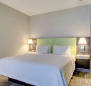 Hampton Inn & Suites Boston/Stoughton hotel detail image 4