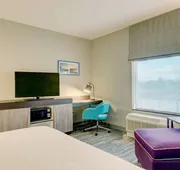 Hampton Inn & Suites Boston/Stoughton hotel detail image 5