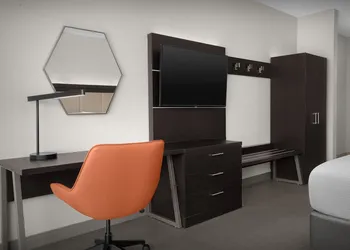 Holiday Inn Express & Suites Birmingham North - Fultondale By IHG hotel thumbnail 6