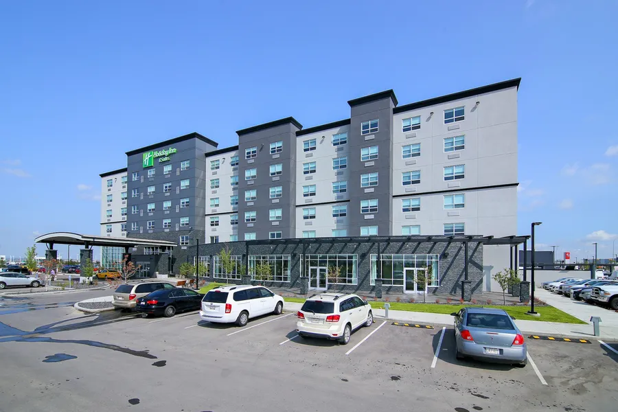 Holiday Inn Hotel & Suites Calgary Airport North by IHG hotel detail image 6