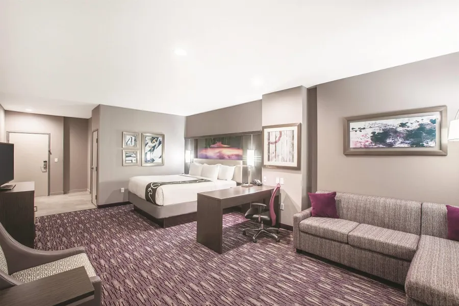 La Quinta Inn & Suites by Wyndham Kingsville hotel detail image 6
