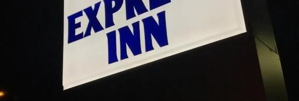 Hotel photo 1 of 15