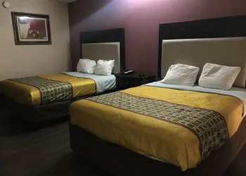 Express Inn hotel thumbnail 7