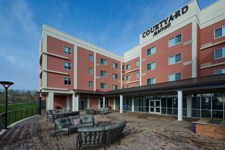 Courtyard by Marriott Rome hotel detail image 2