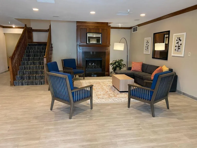 Country Inn & Suites by Radisson, Champaign North, IL hotel detail image 2