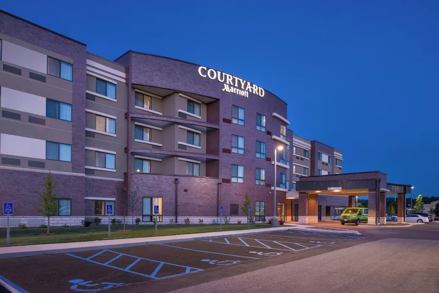 Courtyard by Marriott St. Louis Chesterfield hotel detail image 2