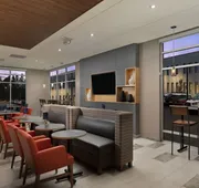 Holiday Inn Express & Suites Portland Airport - Cascade Stn by IHG hotel detail image 5