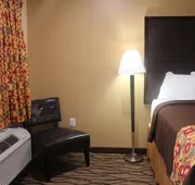 Express Inn & Suites - Bush Airport hotel detail image 7
