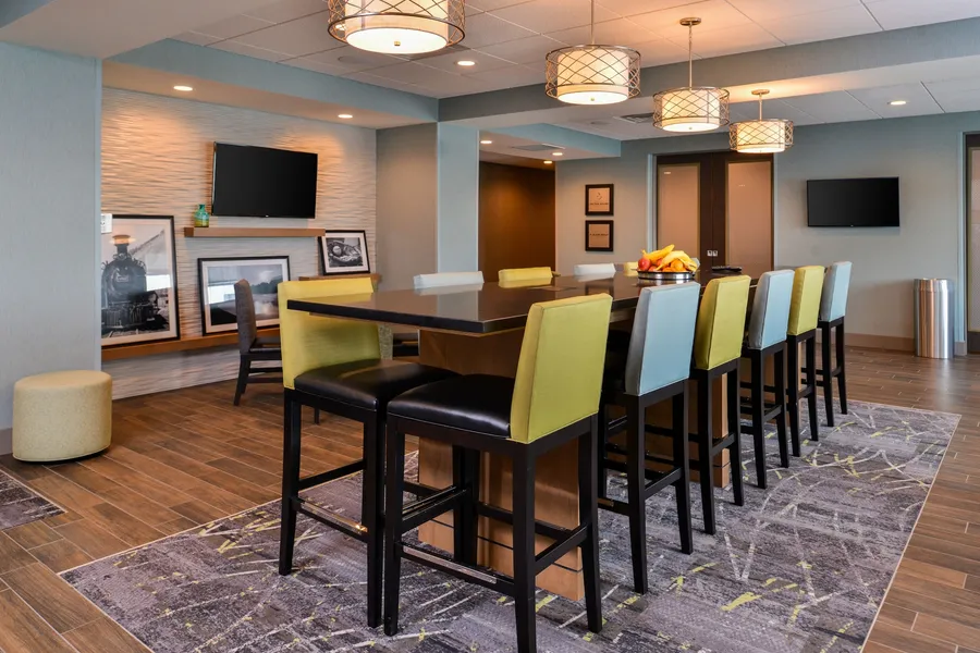 Hampton Inn Omaha Airport hotel detail image 6