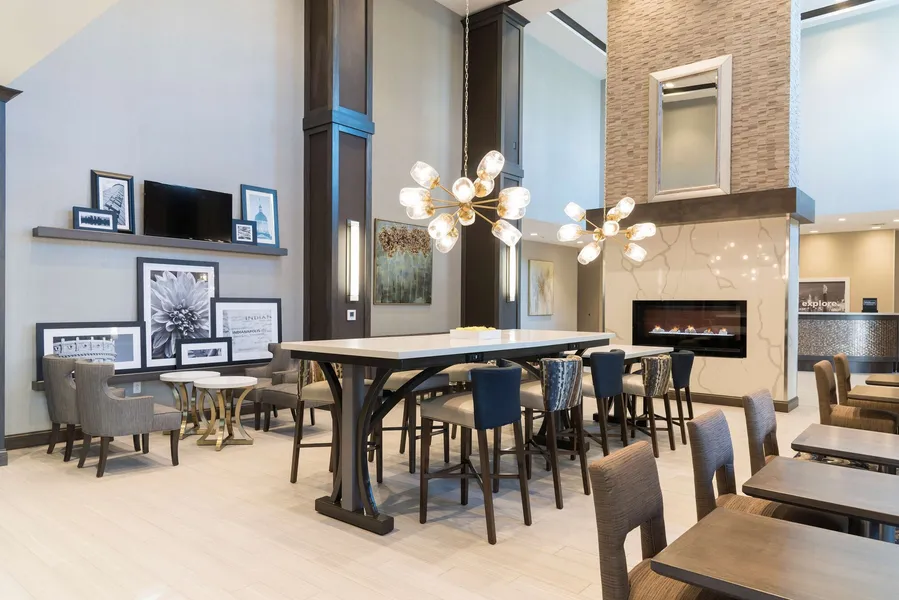 Hampton Inn & Suites Indianapolis-Keystone hotel detail image 2