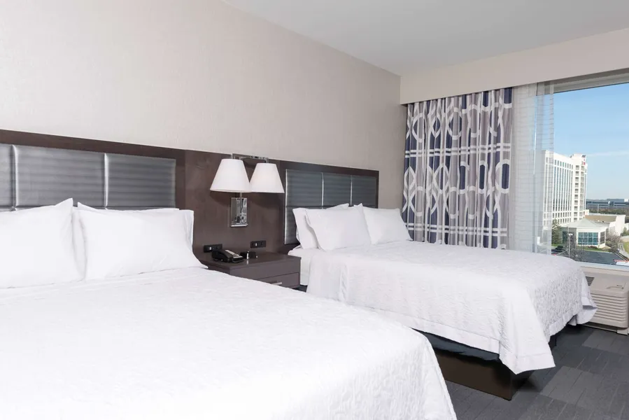 Hampton Inn & Suites Indianapolis-Keystone hotel detail image 6